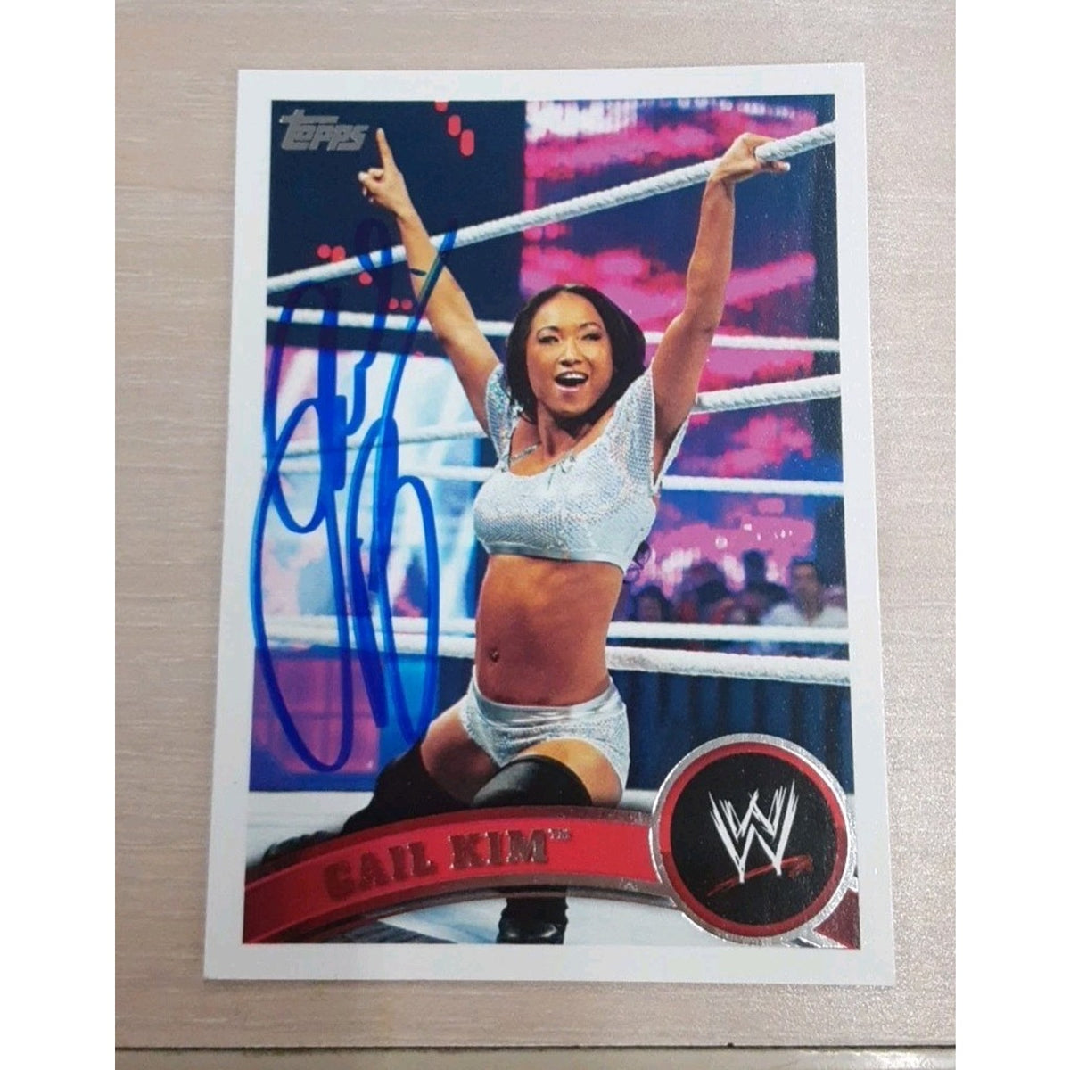 2011 Topps WWE Gail Kim Signed IP Autograph JSA CoA