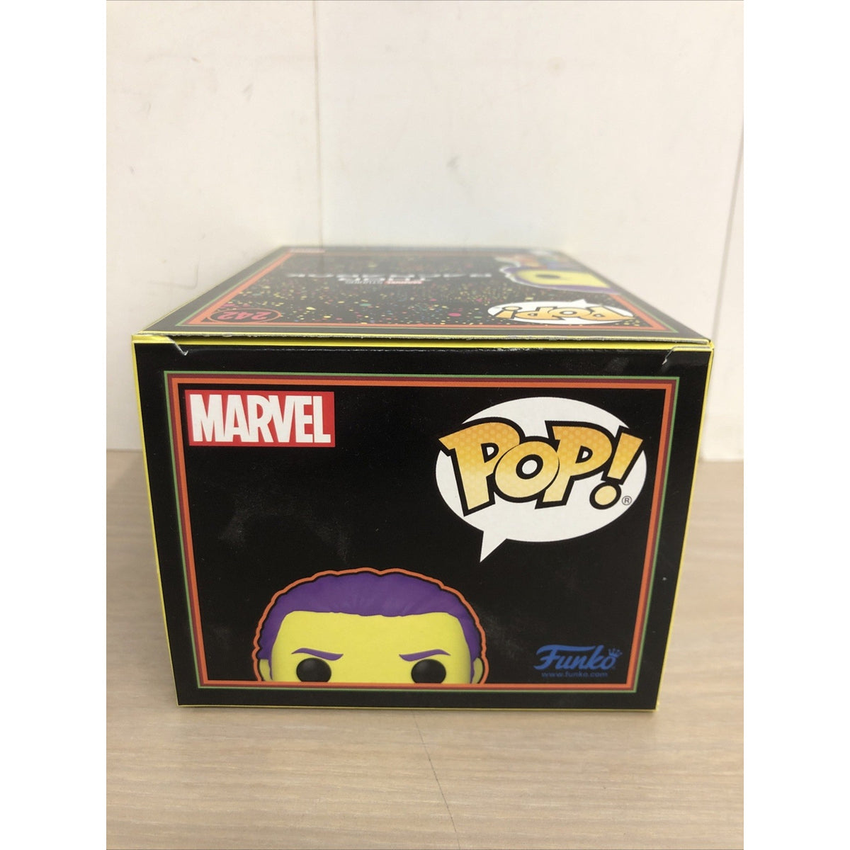 Funko Pop! Vinyl: Marvel - Loki (Blacklight) - Funko (Exclusive) #242